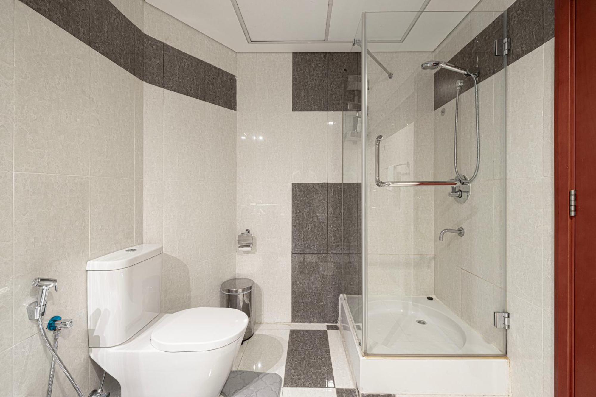 Difc Luxurious Spacious 1-bed In A Prime Location