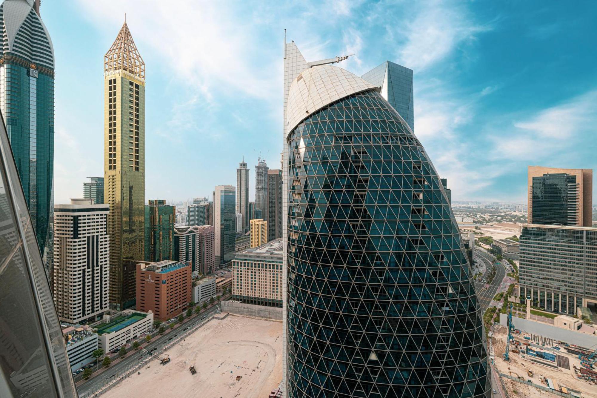 Difc Luxurious Spacious 1-bed In A Prime Location Apartment