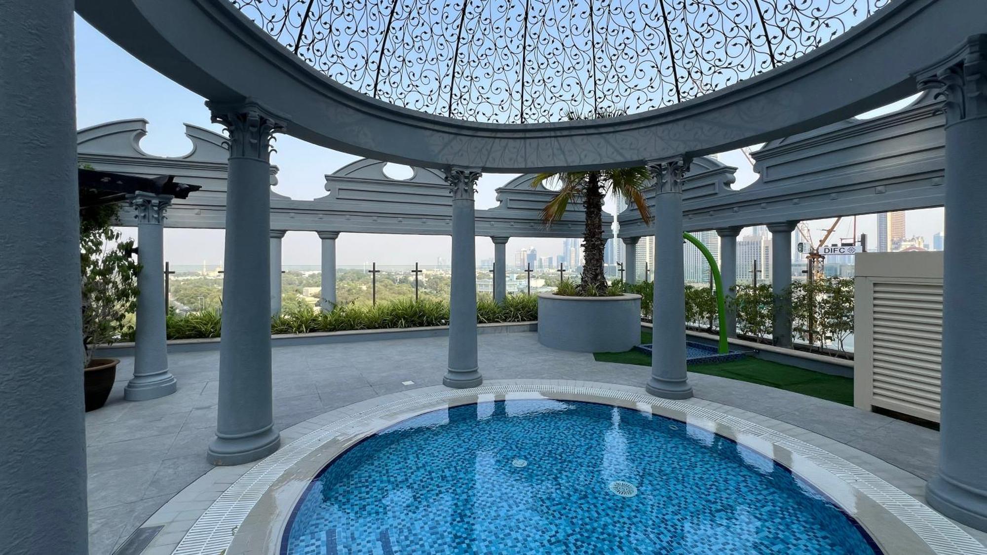 Apartment Difc Luxurious Spacious 1-bed In A Prime Location